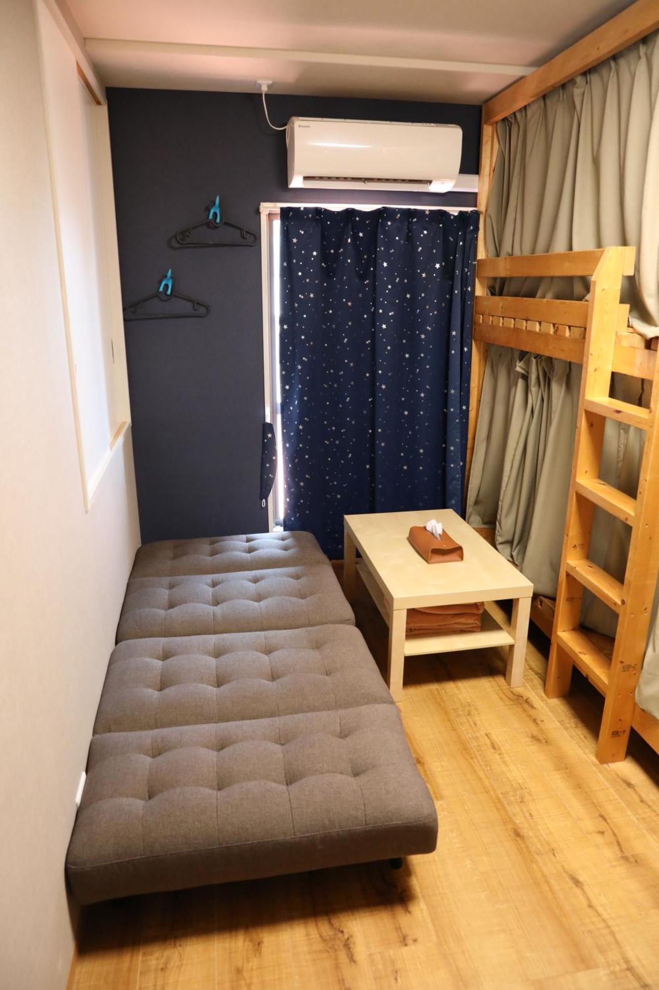 Guesthouse Yours Osaka Exterior photo