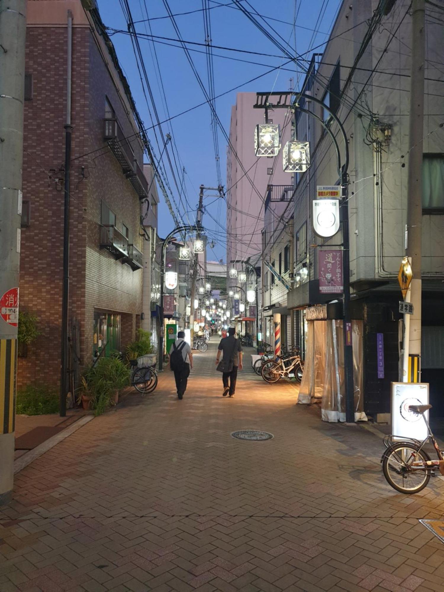 Guesthouse Yours Osaka Exterior photo